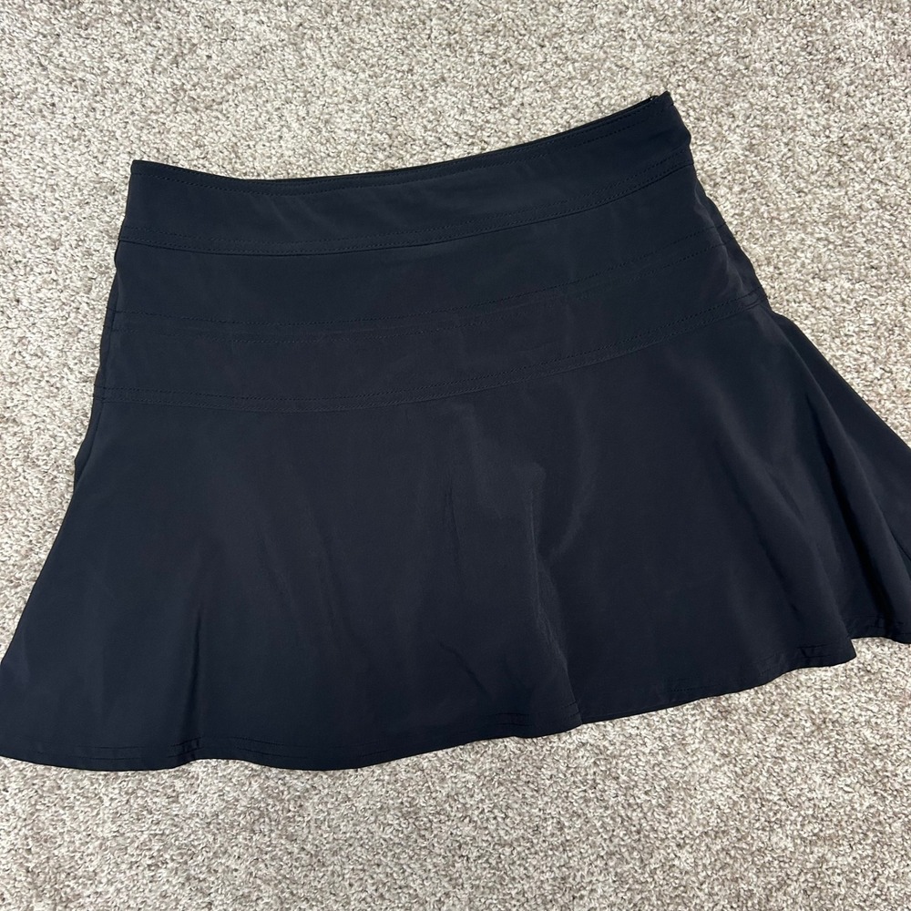 Athleta Everyday Skort Women Size 2P Black Skirt Shorts Zipper